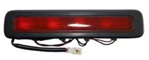 3EME FEU STOP POUR NISSAN NAVARA D22 A PARTIR DE 2002 Prix Bas