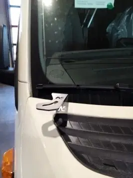 Prix Réduit KIT DE MONTAGE DE LONGUES PORTEES AUX PIEDS DE PARE BRISE POUR MERCEDES SPRINTER W907 A PARTIR DE 2018