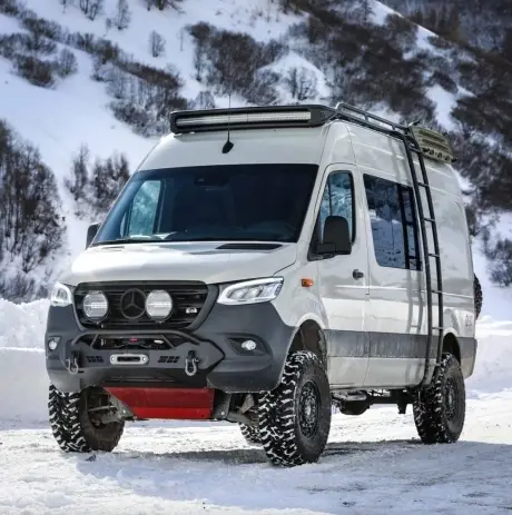 Livraison Gratuite Pare-chocs Dutch-Van-Parts Sequoia pour Mercedes-Benz Sprinter 4X4 (2018-Actuel) avec platine treuil intégrée