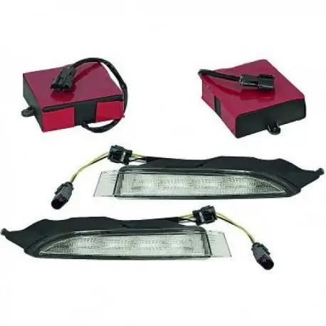 Offre Du Jour SET DE DEUX CLIGNOTANTS AVANT À LED & VEILLEUSES AVANT LED POUR VW SCIROCCO (08-14) AVEC PARE-CHOCS AVANT LOOK R20