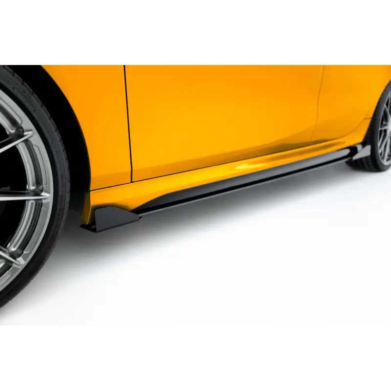 Achat Immédiat STREET PRO RAJOUTS DES BAS DE CAISSE + FLAPS BMW M135I F70 - MAXTONDESIGN - FINITION NOIR BRILLANT